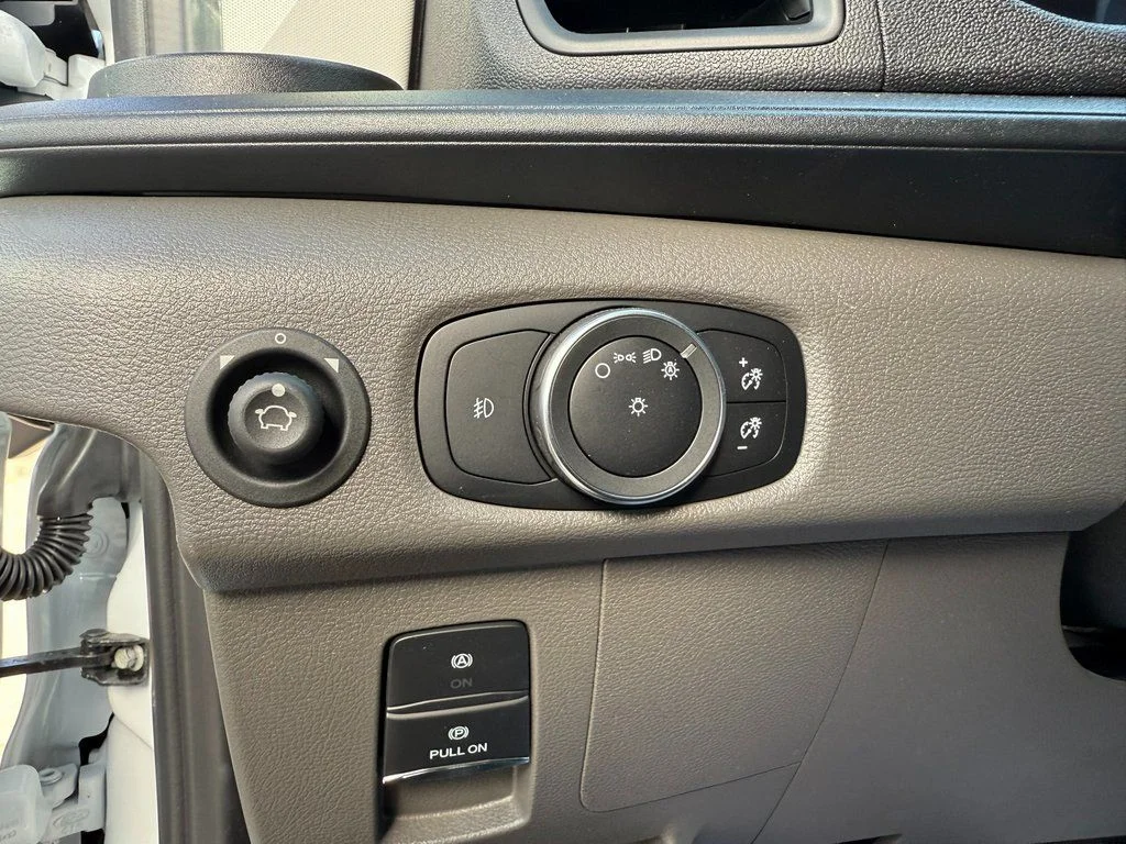 2025 Ford Transit Passenger Van XL - Photo 19