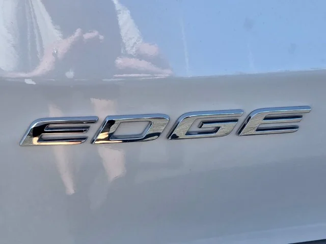 Used 2019 White Ford ST image 17