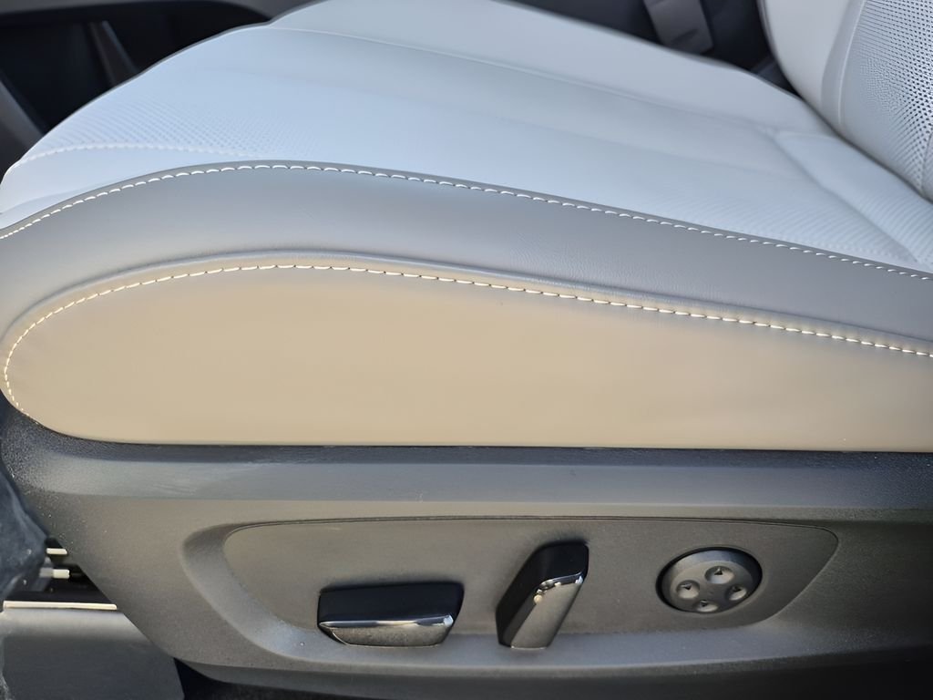 2026 INFINITI QX60 LUXE - Photo 17