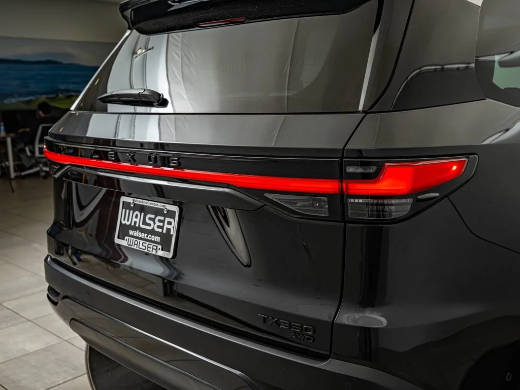 2025 Lexus TX Premium - Photo 14