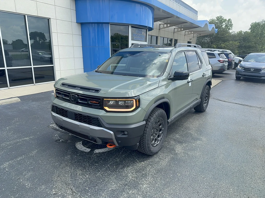New 2026 Ash Green Metallic Honda TrailSport Elite Blackout image 1