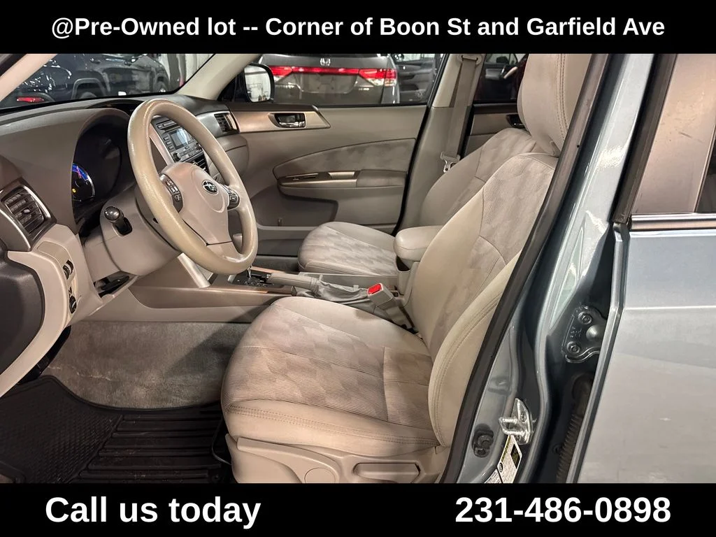 Used 2009  Subaru 2.5X image 13