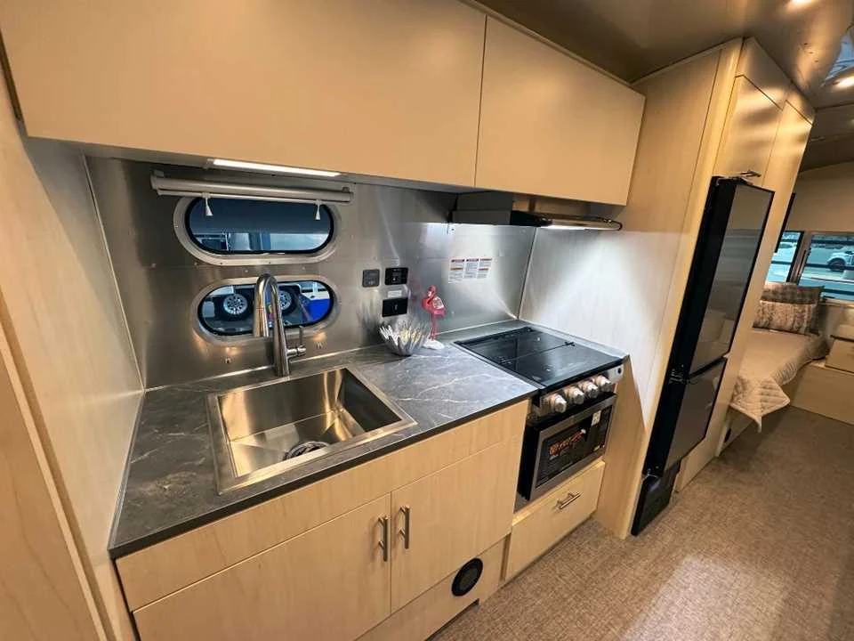 New 2026 SILVER AIRSTREAM  image 13