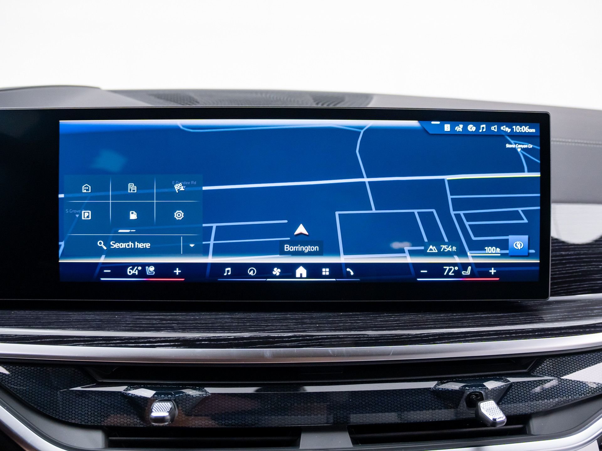 New 2026 Carbon Black Metallic BMW xDrive40i image 24