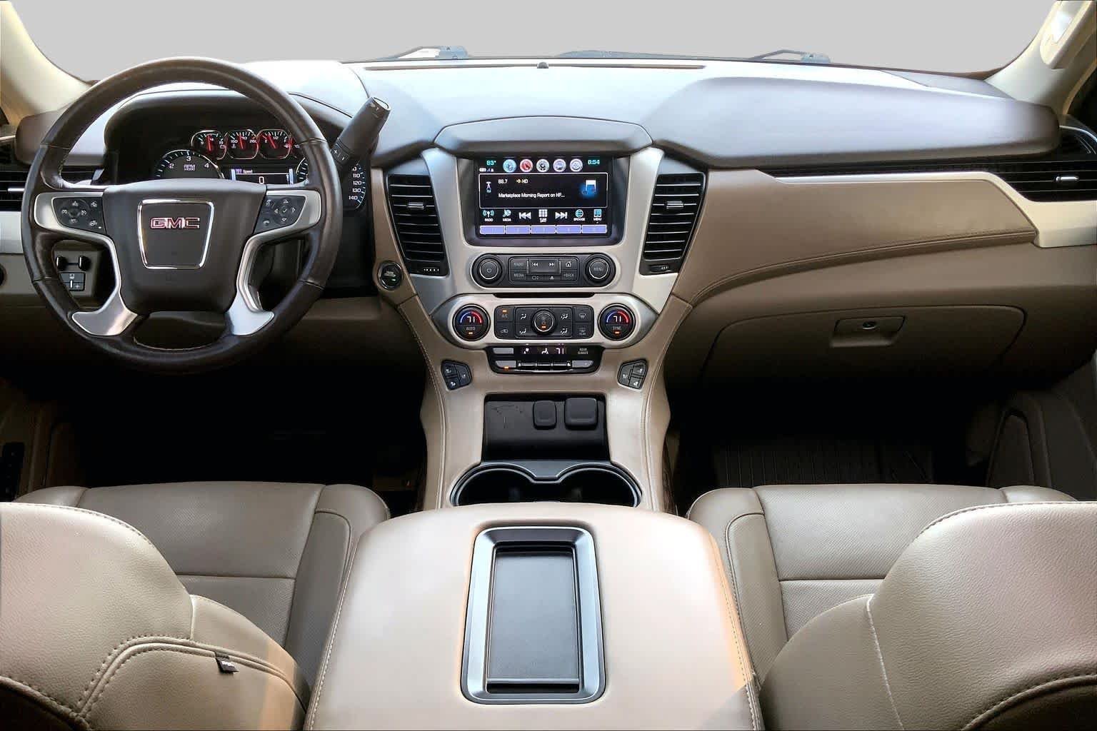 Used 2018 White Frost Tricoat GMC SLT image 16