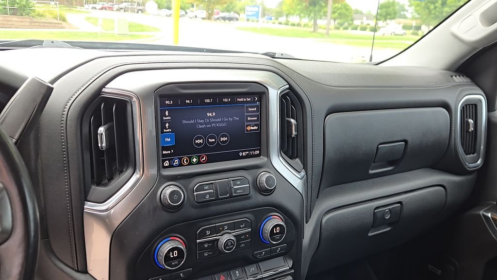 Used 2020 Gray Chevrolet LT Trail Boss image 16