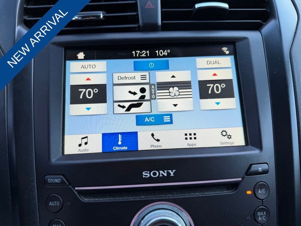 Used 2018 Ingot Silver Ford Titanium image 12