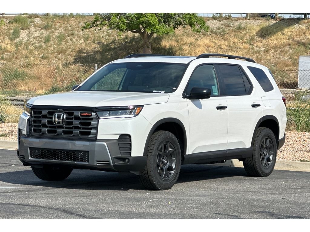 New 2026 Platinum White Pearl Honda TrailSport image 9