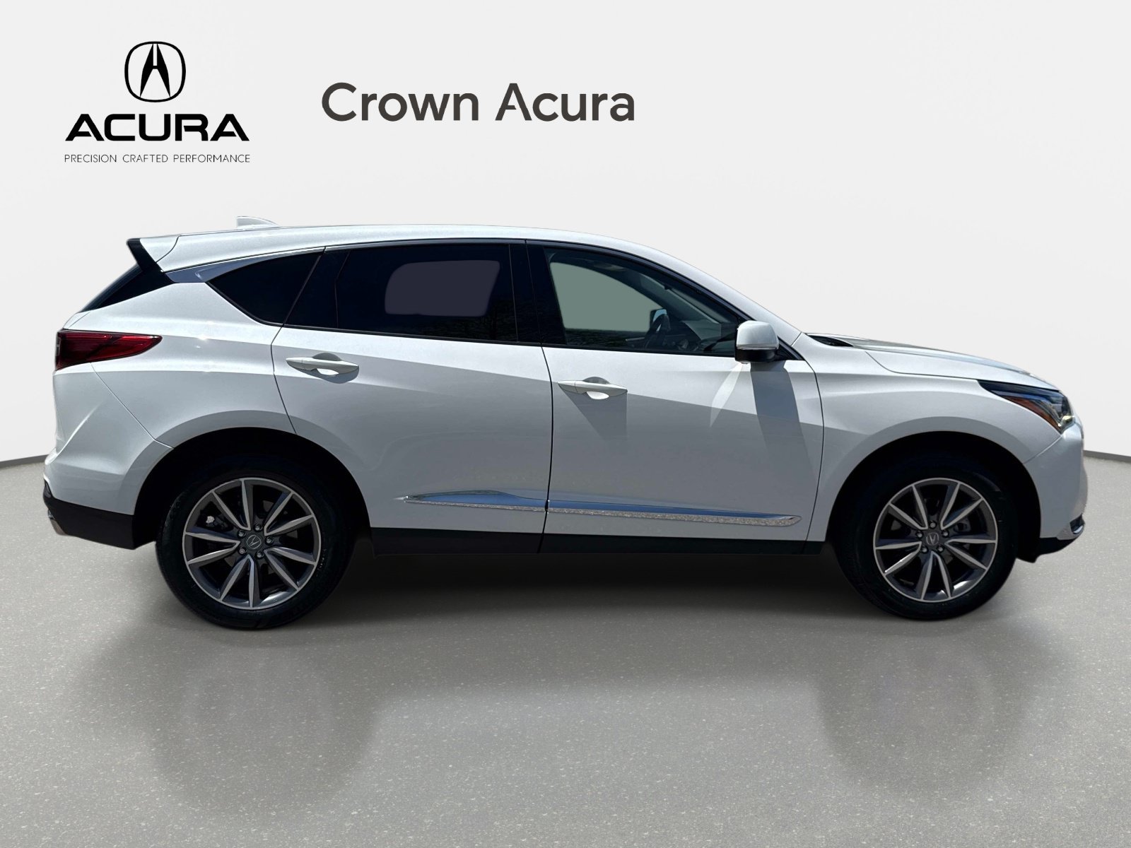 Used 2023  Acura w/Technology Package image 5