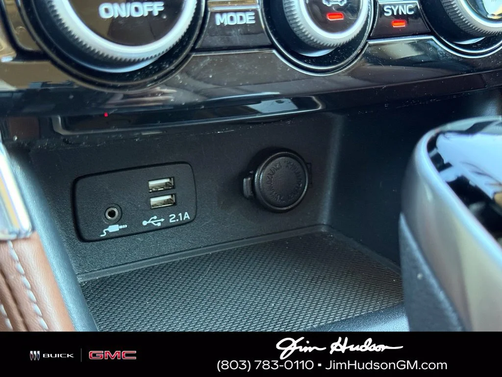 Used 2020 Blue Subaru Touring image 35