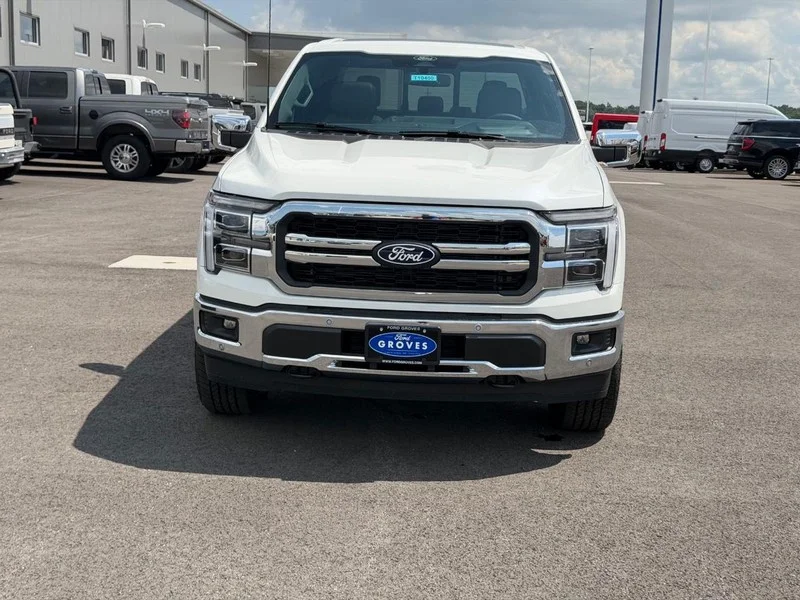 New 2026 Star White Metallic Tri-Coat Ford Lariat® image 2