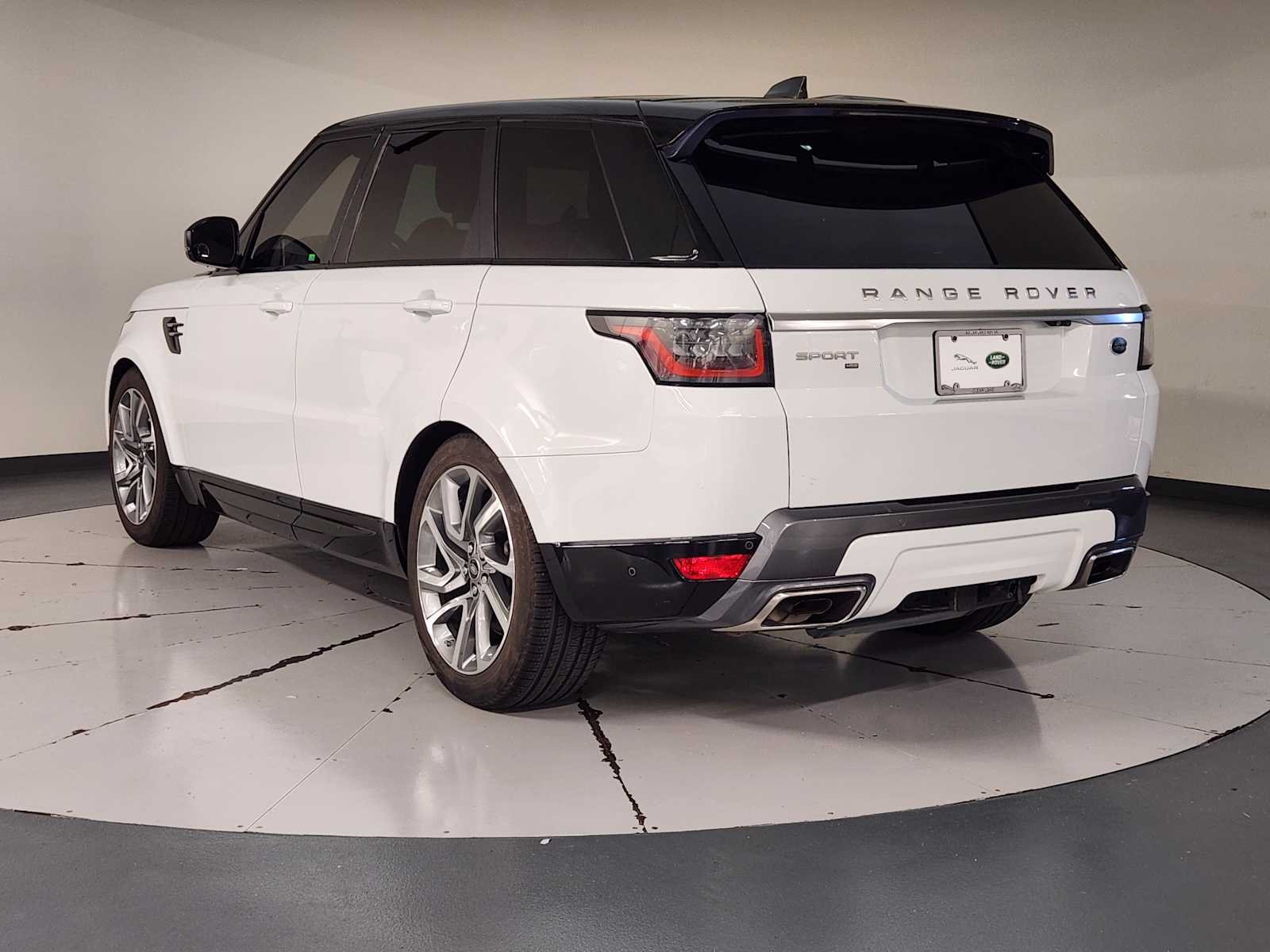 Used 2020 Fuji White Land Rover HSE - Turbo i6 MHEV image 6