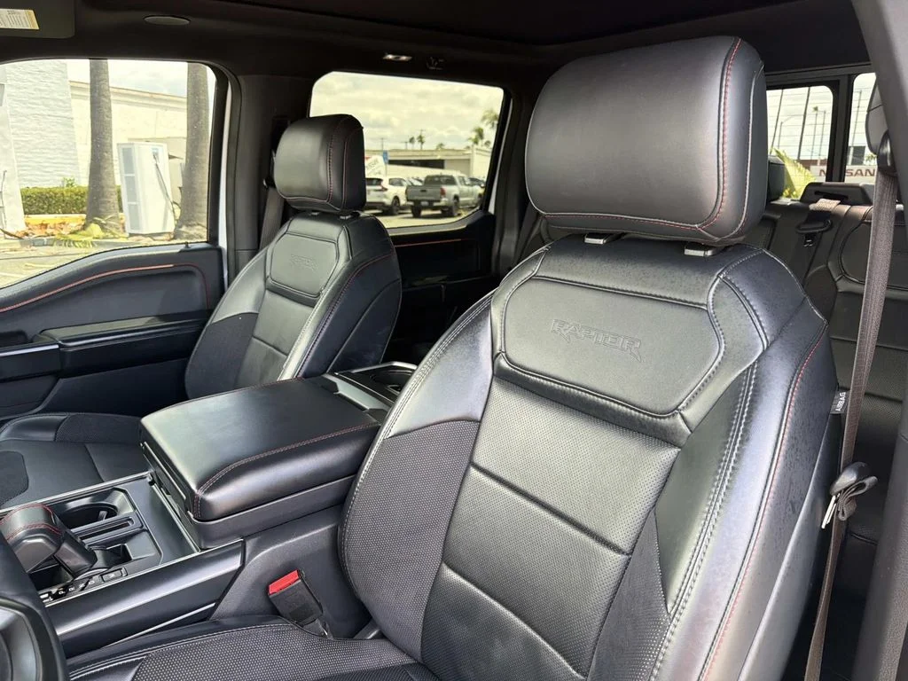 Used 2024 OXFORD WHITE Ford Raptor image 24