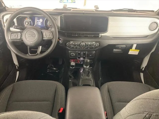 2025 Jeep Wrangler 4-Door Willys - Photo 19