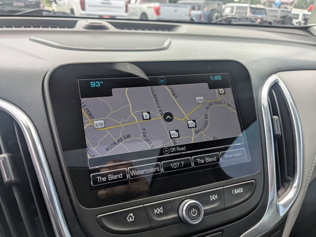 Used 2018 Summit White Chevrolet Premier image 18
