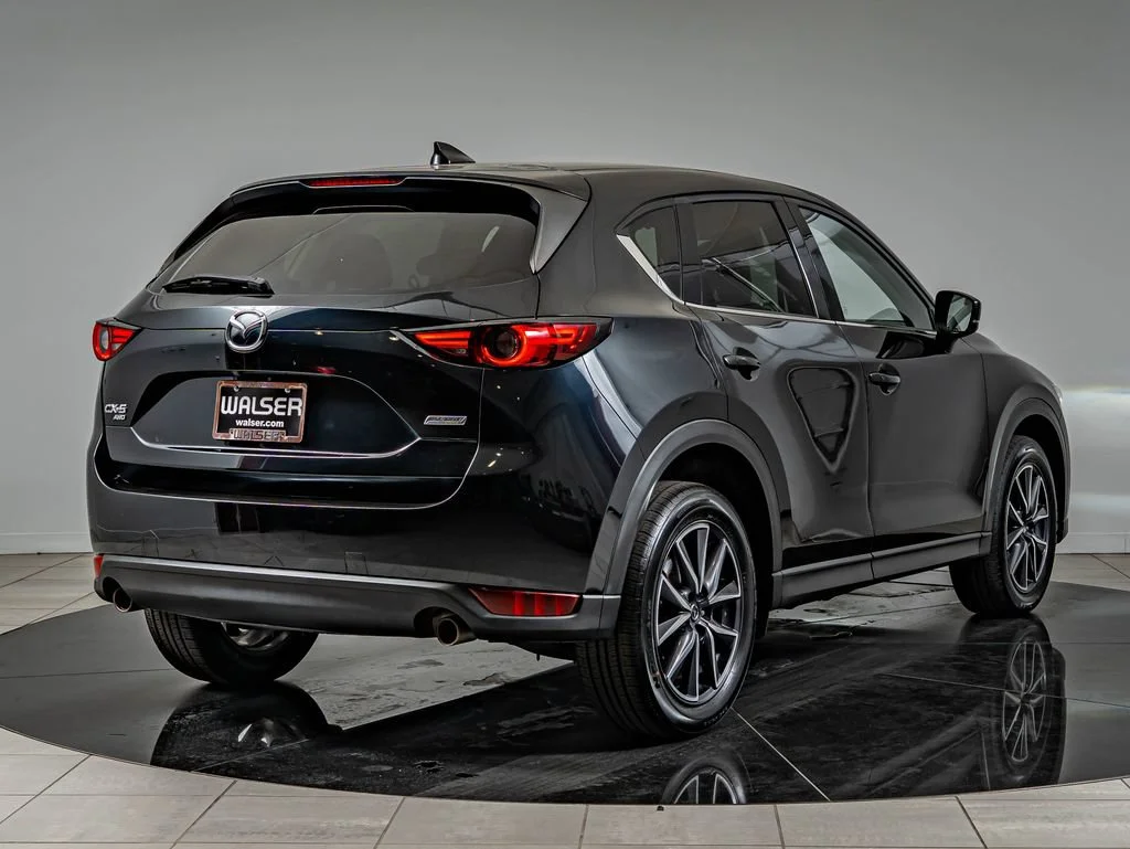Used 2018 Jet Black Mica Mazda Grand Touring image 5
