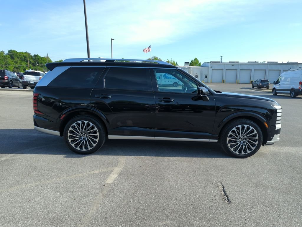 Used 2026 Black Hyundai Calligraphy image 7