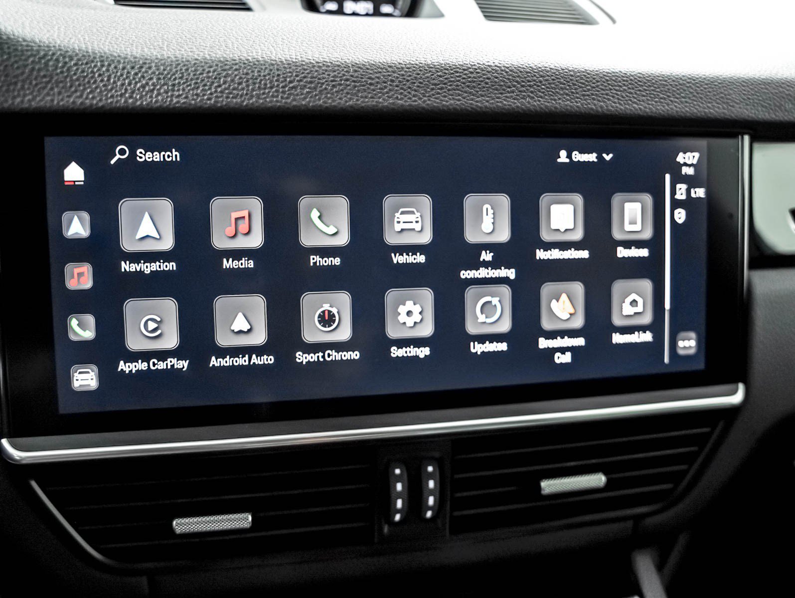 Certified Used 2023 CHALK Porsche Coupe image 24
