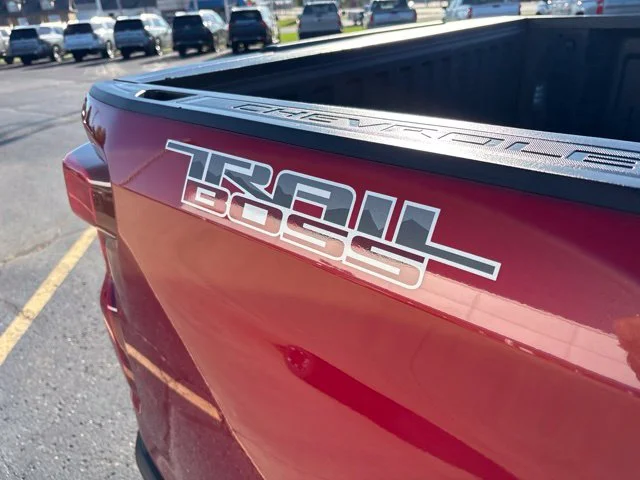 Used 2021 Red Chevrolet LT Trail Boss image 17