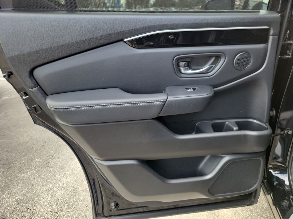 2024 Honda Pilot EX-L - Photo 13