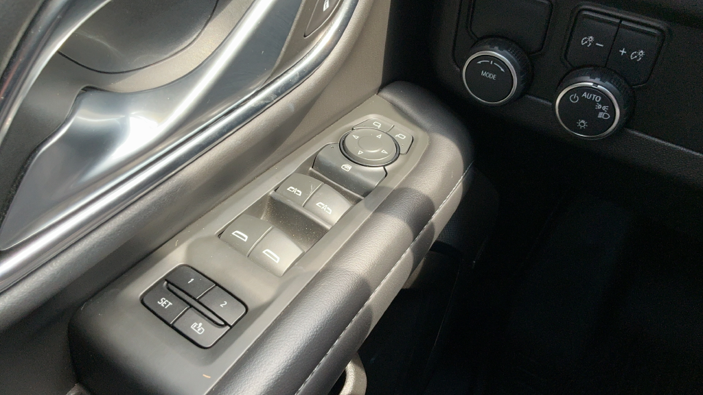 Certified Used 2022 Black Chevrolet LT image 14
