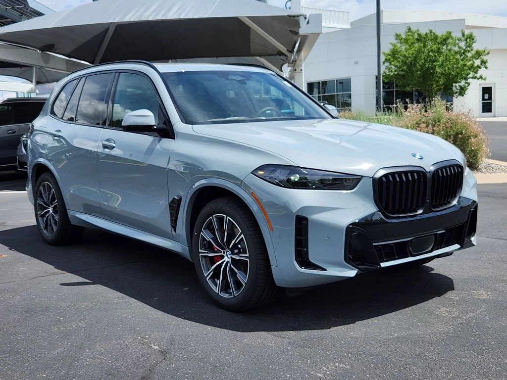 New 2026 Brooklyn Grey Metallic BMW xDrive40i image 5