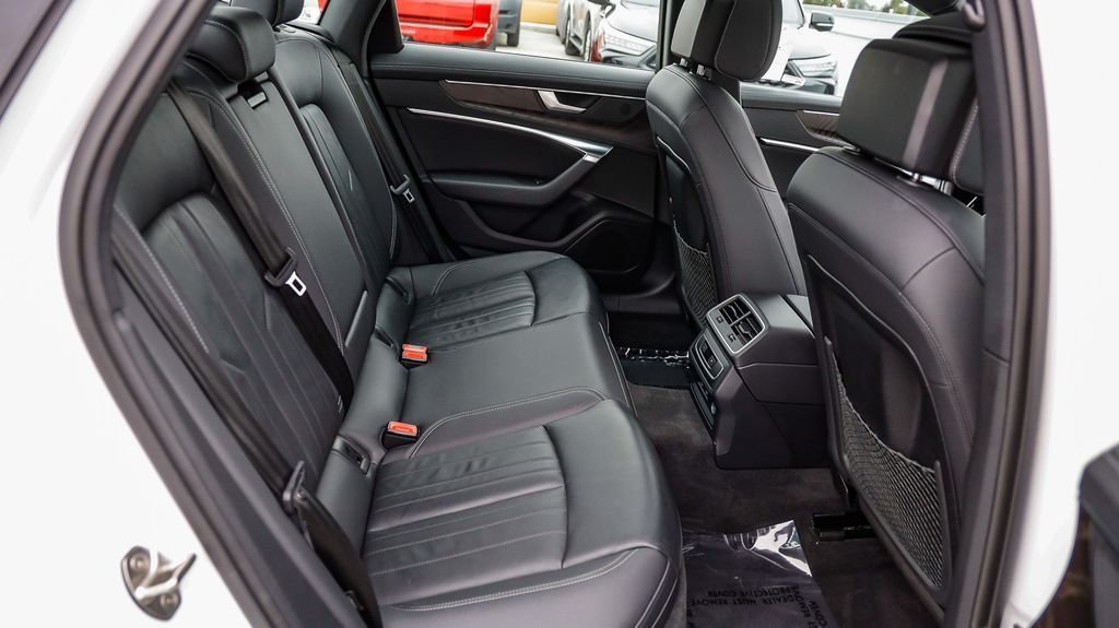 Used 2023 Ibis White Audi 45 Premium image 20