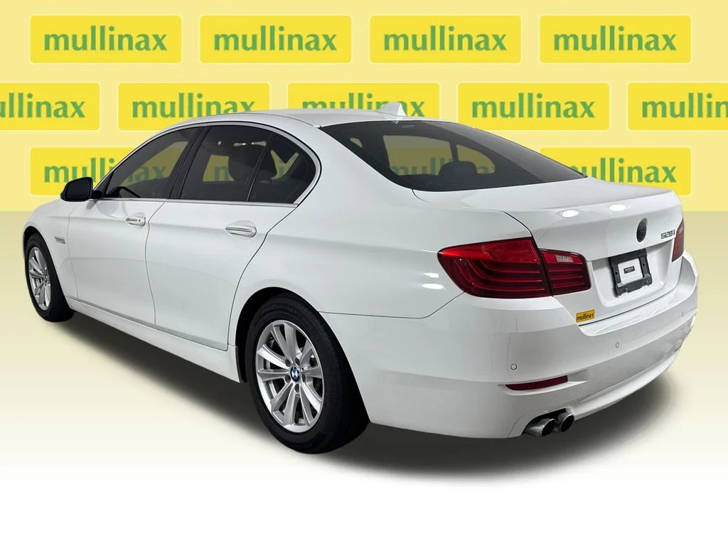 Used 2016 White BMW 528i image 7
