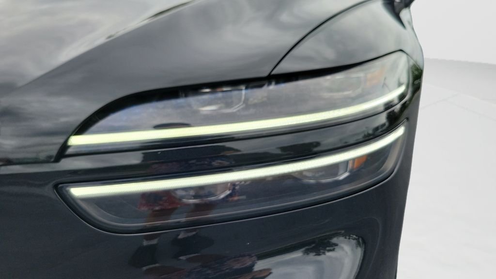 2025 GENESIS GV70 Sport - Photo 23