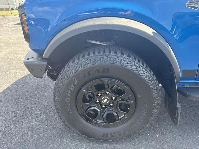 Certified Used 2022 Velocity Blue Metallic Ford Wildtrak image 20