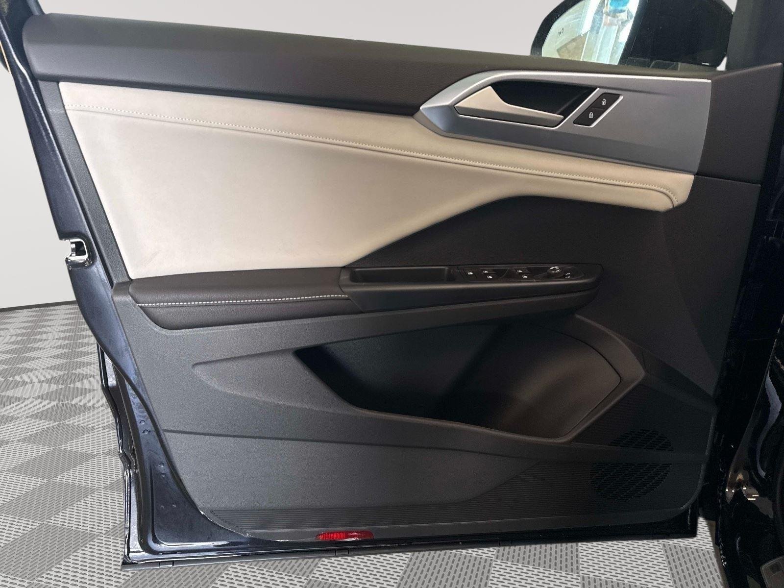 2026 Volkswagen Taos SE - Photo 19
