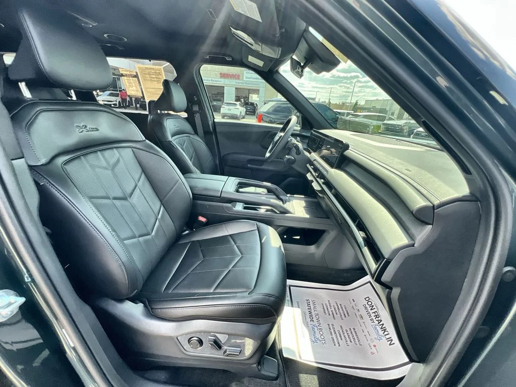 Used 2027 Green Kia X-Line EX image 26