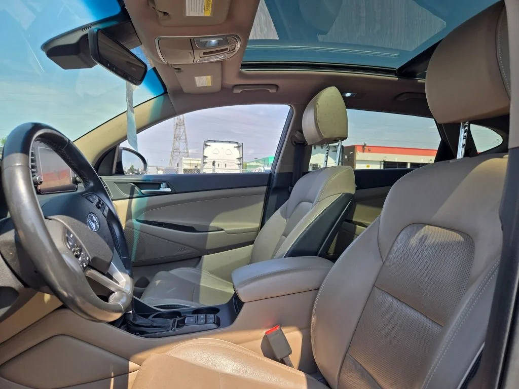 Used 2021 Black Hyundai Ultimate image 22