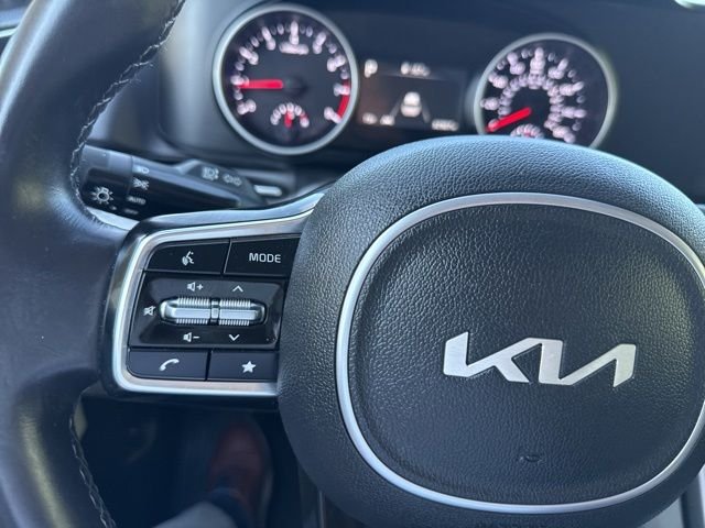 2024 Kia Carnival LX Seat Pkg - Photo 42