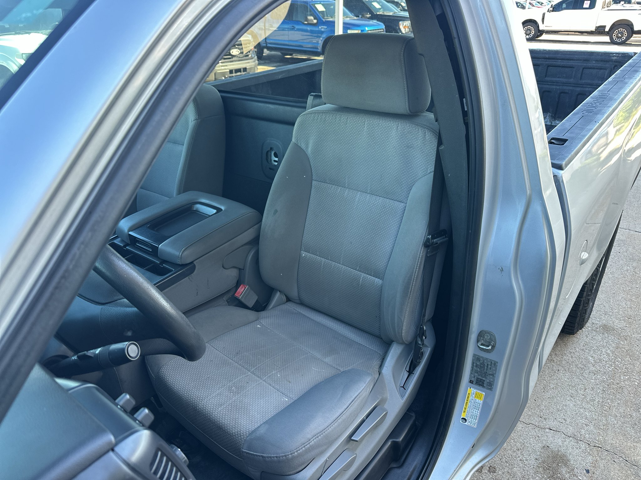 Used 2018 Silver Ice Metallic Chevrolet Work Truck image 26