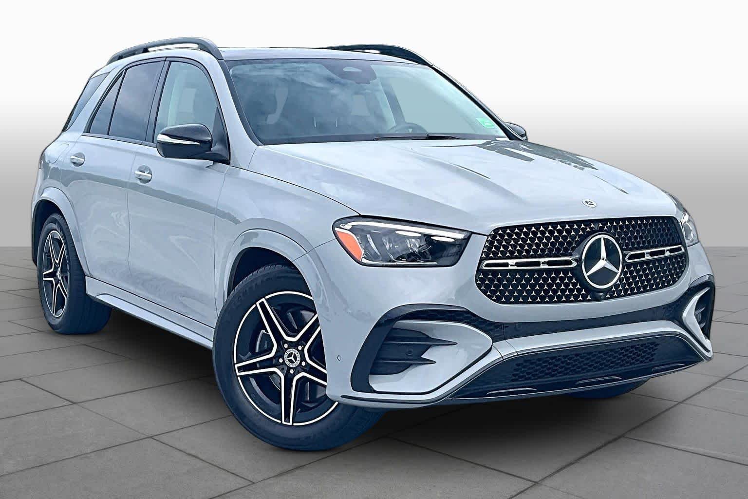 Used 2026 MANUFAKTUR Alpine Grey Mercedes-Benz GLE 450 image 3
