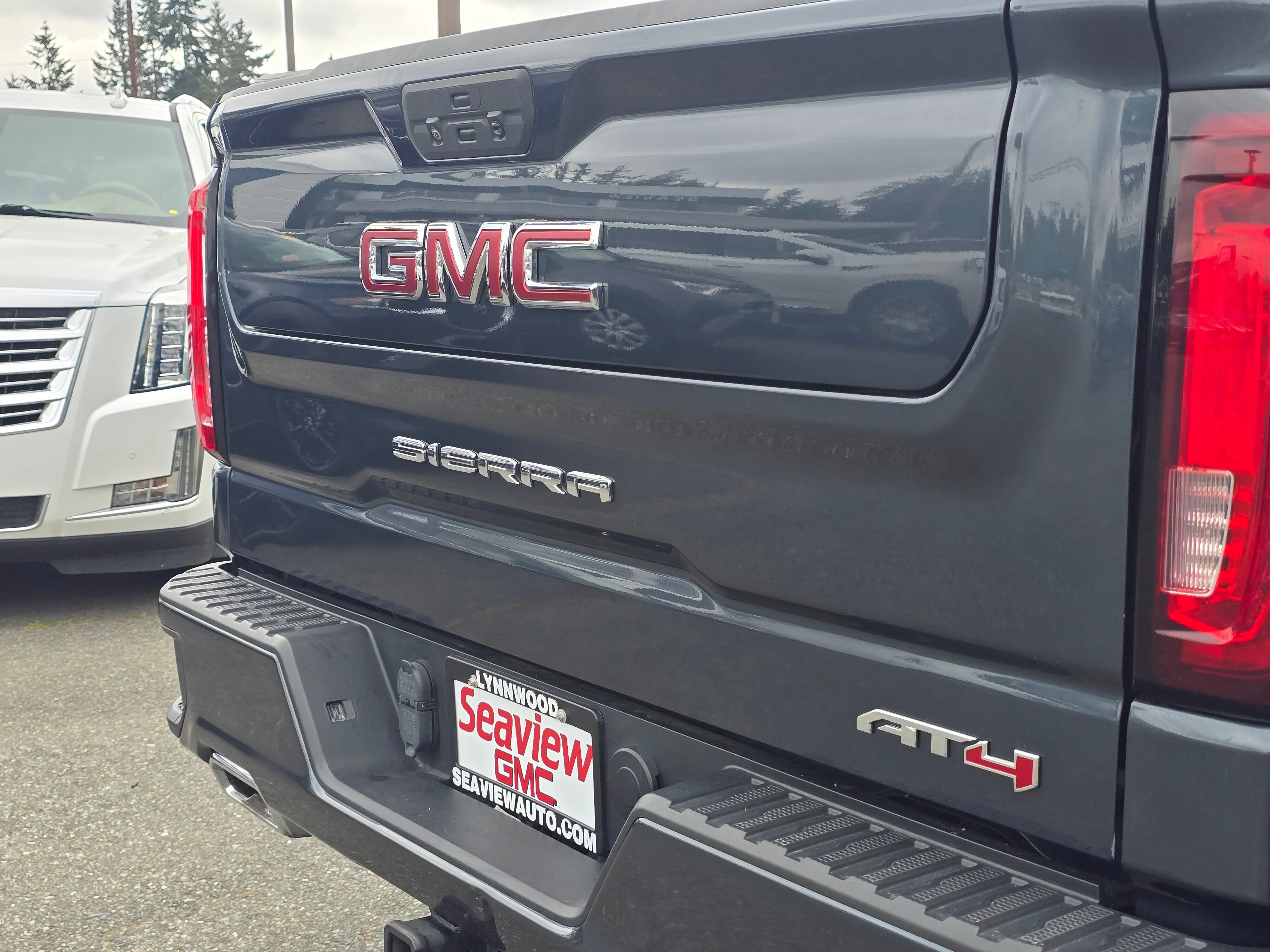 Used 2021 Dark Sky Metallic GMC AT4 image 13