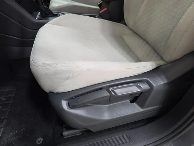 Used 2019 Platinum Gray Metallic Volkswagen 2.0T S image 29