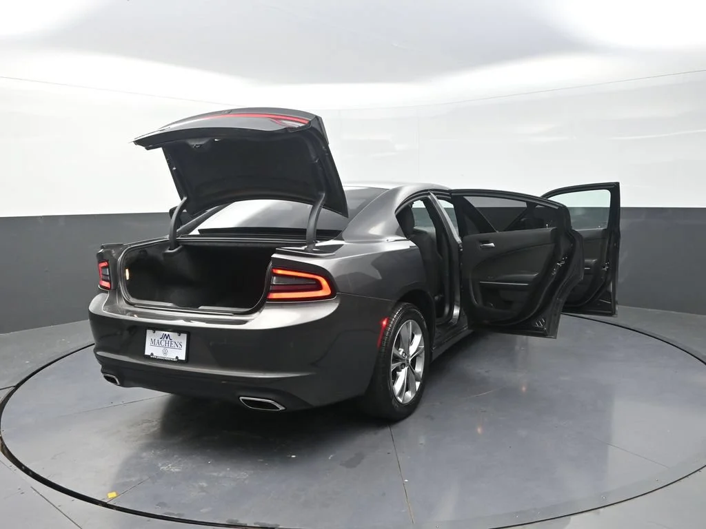 Used 2020 Gray Dodge SXT image 37