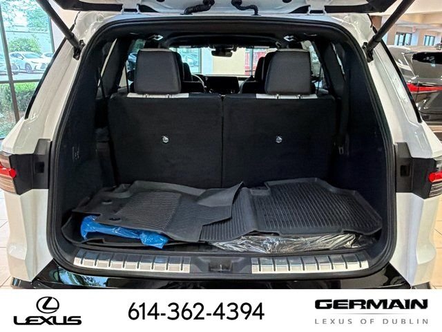 2026 Lexus TX 500h F-Sport Premium - Photo 17
