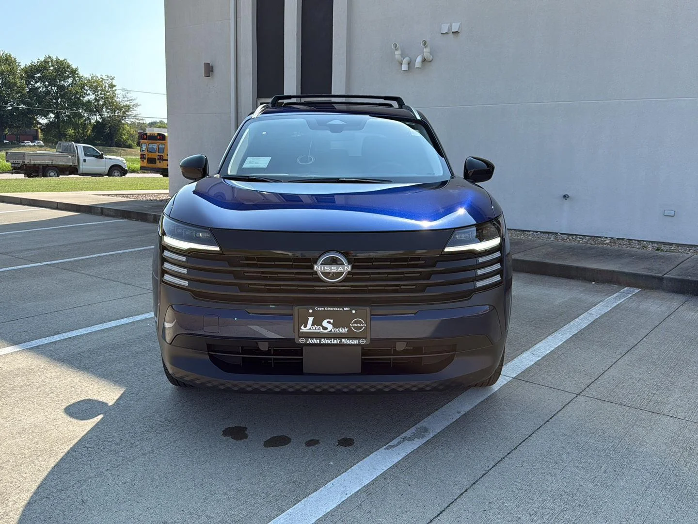 New 2027 Deep Blue Pearl Nissan SV image 2