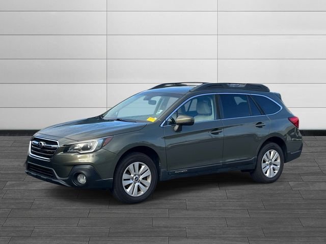 Used 2019 Green Subaru 2.5i Premium image 6
