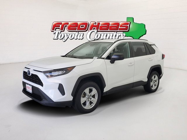 2021 Toyota RAV4 LE