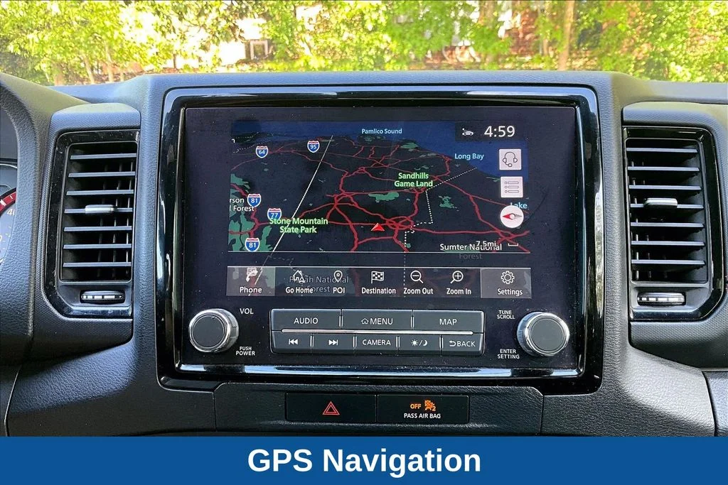 Used 2022 Pearl Nissan PRO-4X image 13