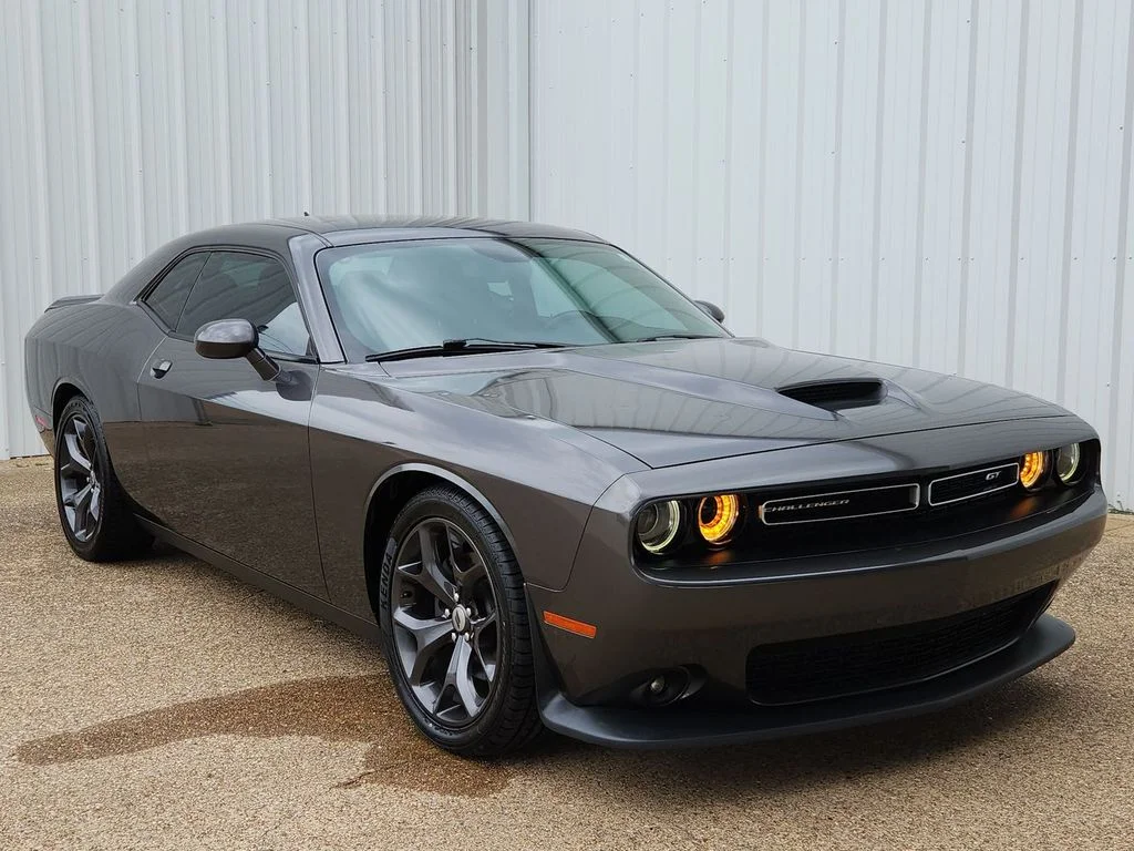 2019 Dodge Challenger GT Auto's photo