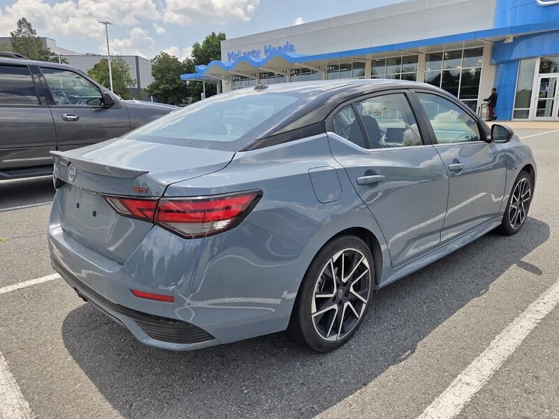 Used 2025 Gray Metallic NISSAN SR image 5