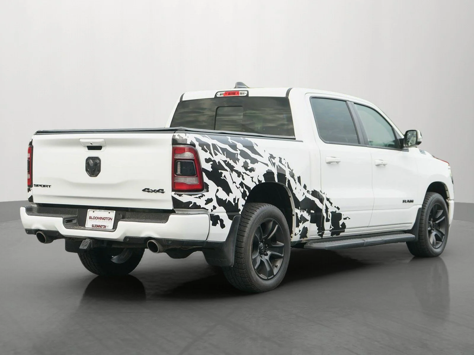 Used 2022 Bright White Clearcoat Ram Sport image 7
