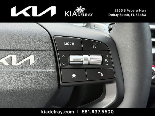 New 2027 Fusion Black Kia S image 27