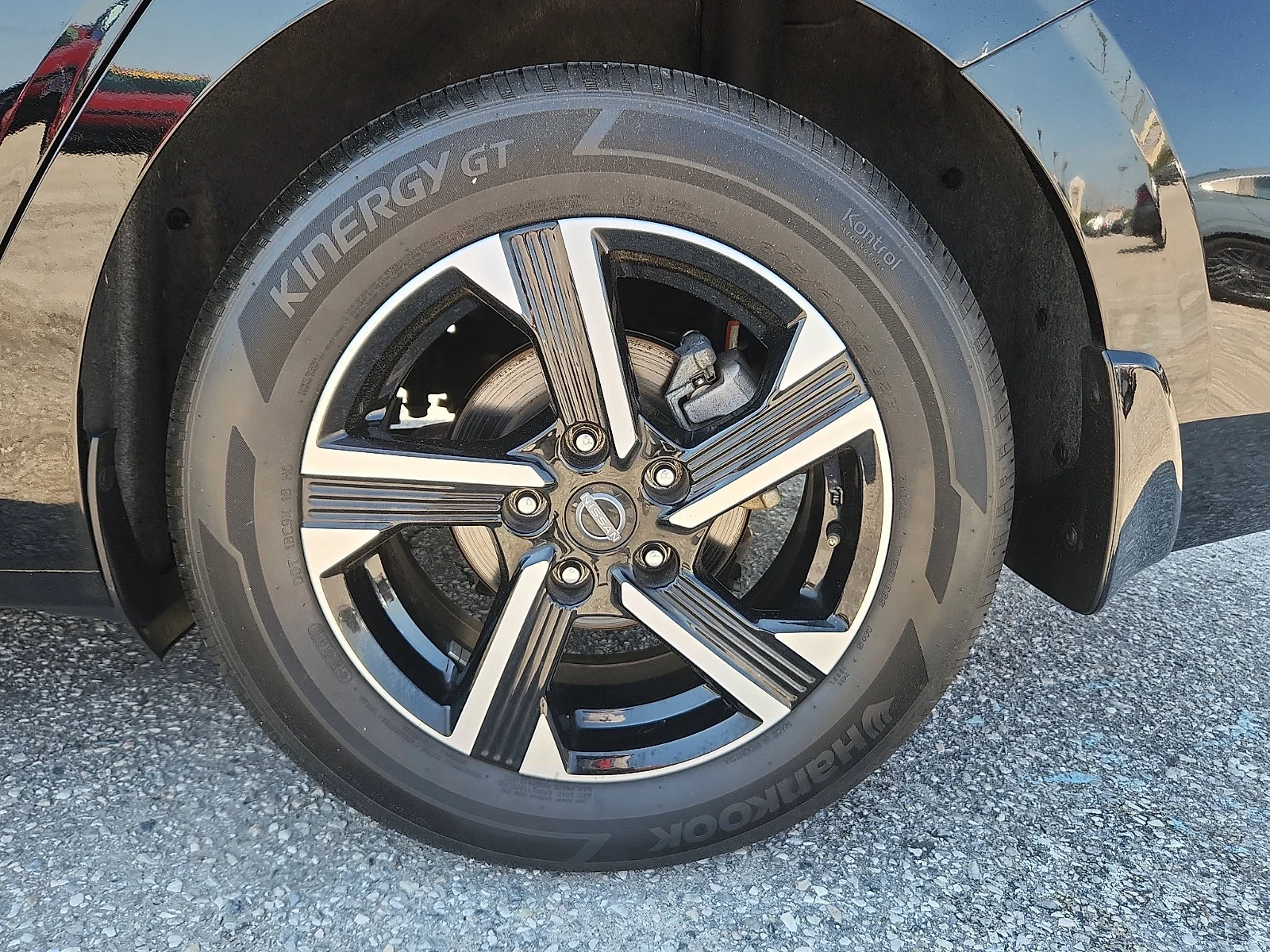 Used 2024 Black Nissan SV image 8
