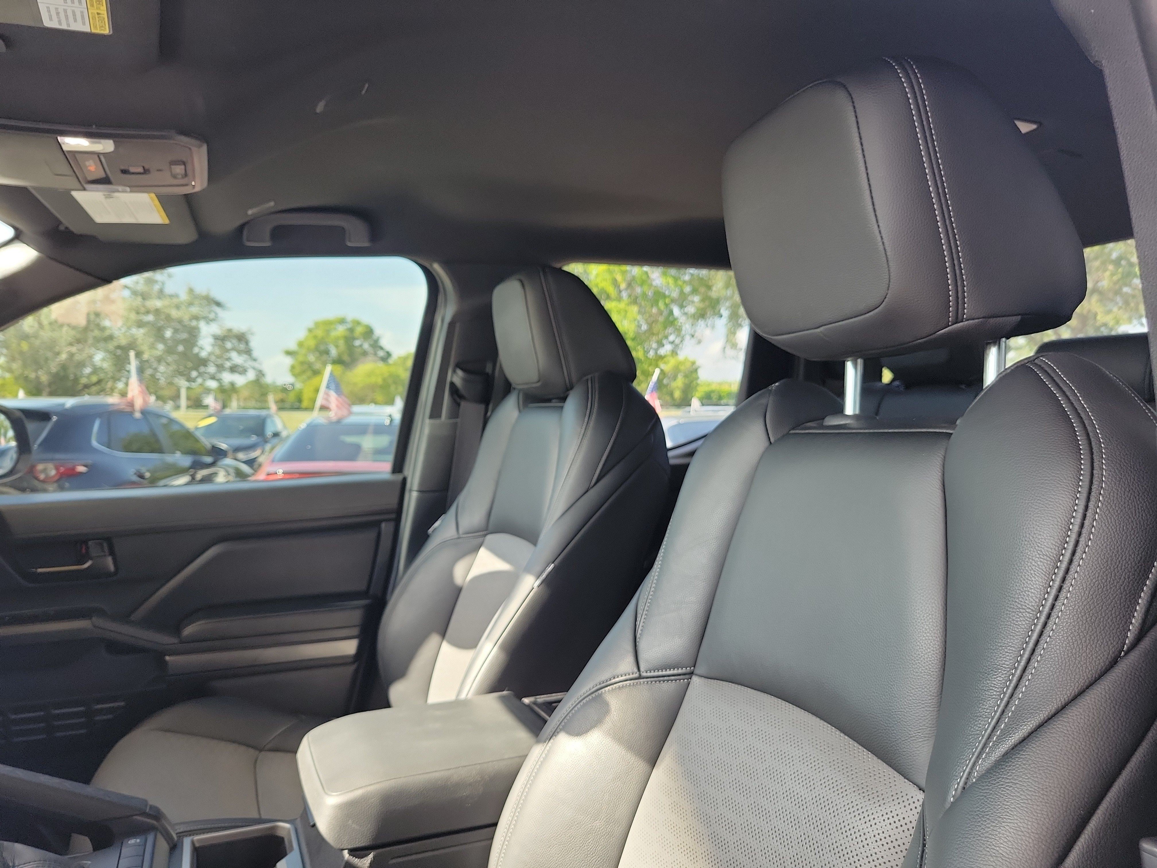 Used 2025 Underground Toyota SR5 image 22
